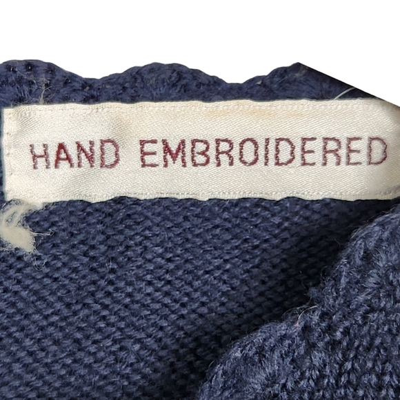 Vintage Hand Embroidered Floral Navy Blue Ribbed Knit Sweater Women's Small - Picture 5 of 5